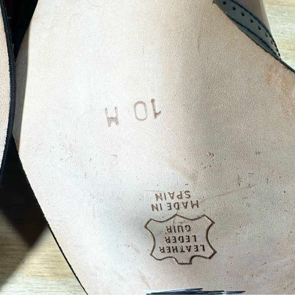 Clifford & Wills Black and Brown Mary Jane Heels Women’s Size 10